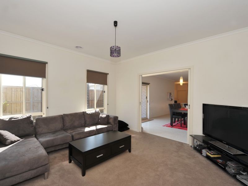 12 Versace Court, Pakenham VIC 3810