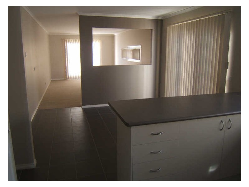 12 Samchelle Court, Pakenham VIC 3810