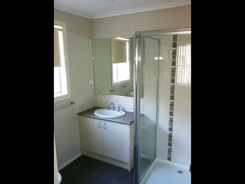 12 Samchelle Court, Pakenham VIC 3810