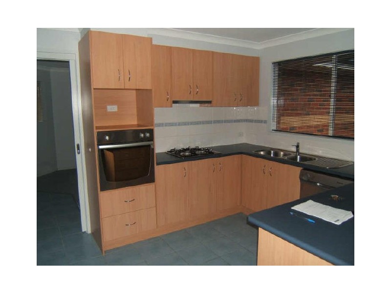 19 Riverglen Road, Berwick VIC 3806