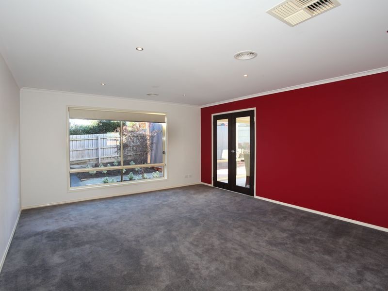 16 Jarrah Court, Pakenham VIC 3810