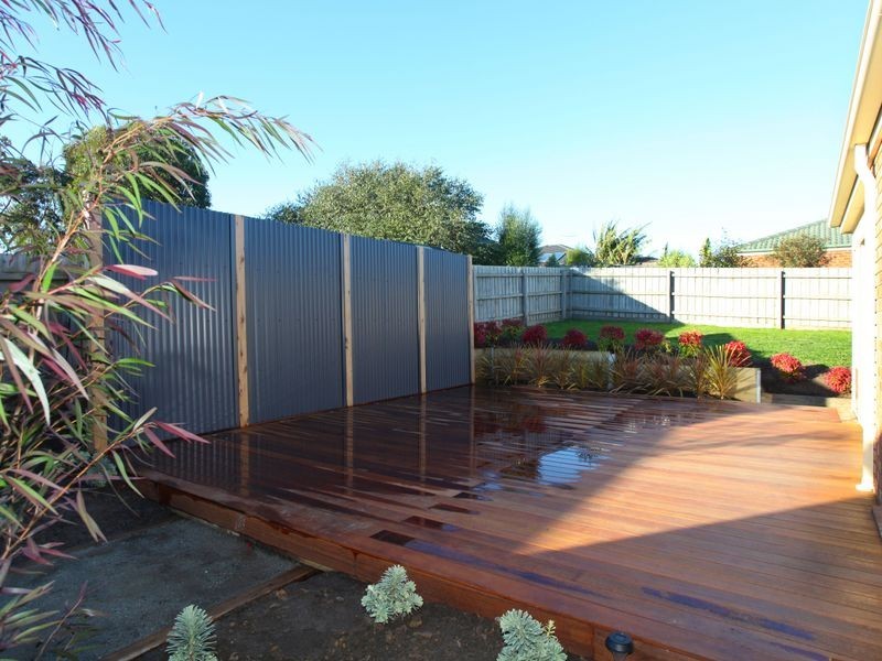 16 Jarrah Court, Pakenham VIC 3810