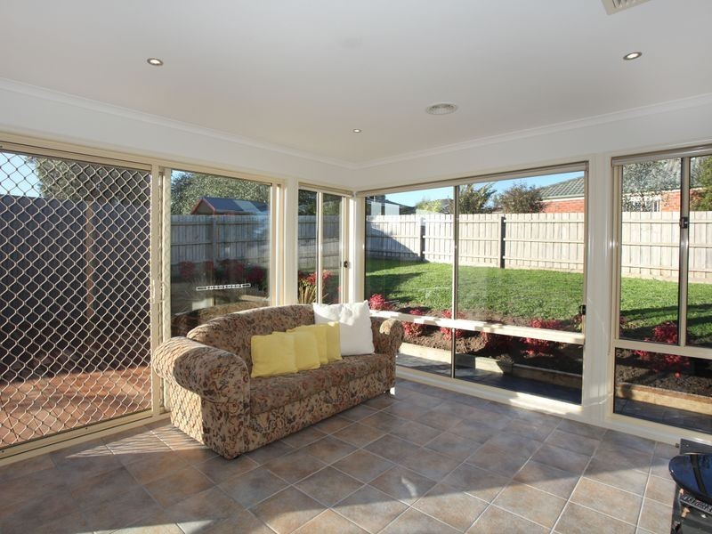 16 Jarrah Court, Pakenham VIC 3810