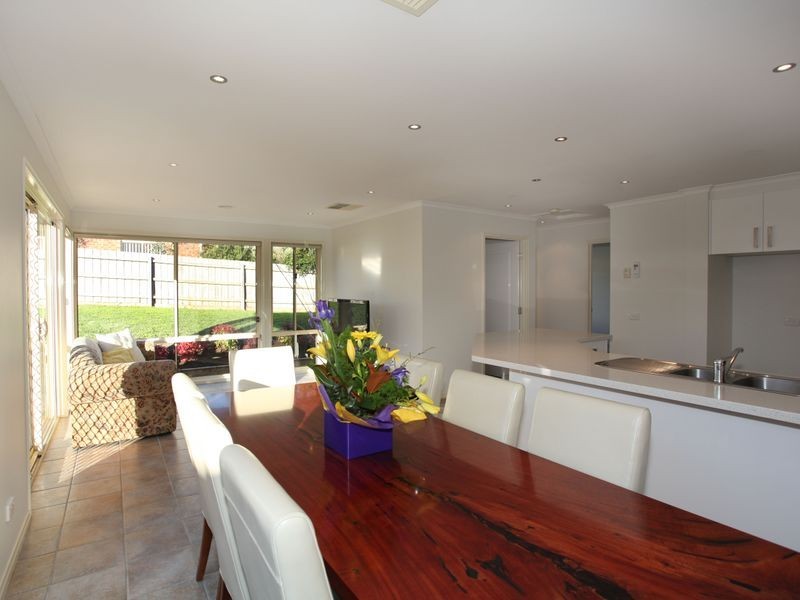 16 Jarrah Court, Pakenham VIC 3810