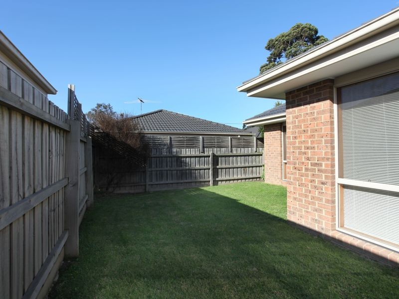 5/166 Princes Highway, Pakenham VIC 3810