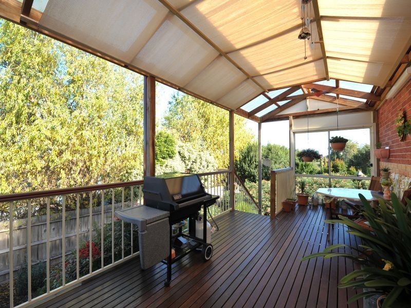 3 McCaffery Rise, Pakenham VIC 3810