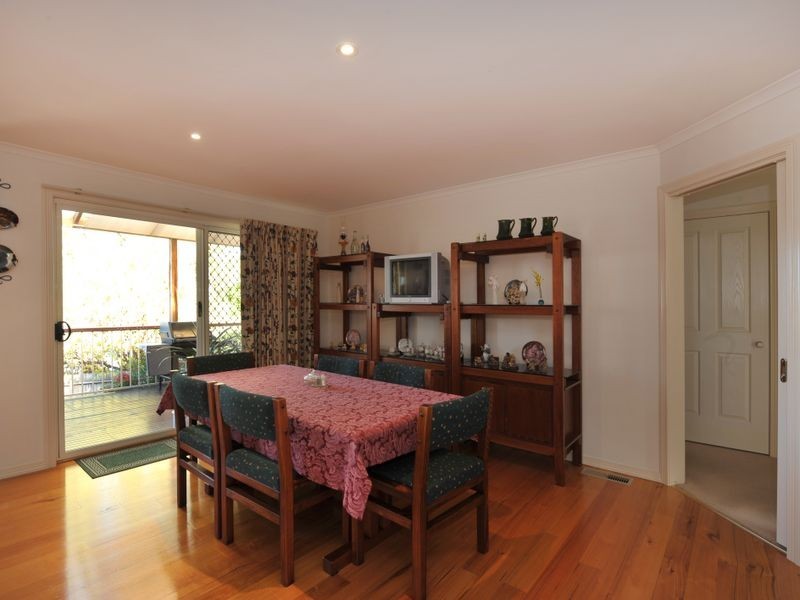 3 McCaffery Rise, Pakenham VIC 3810