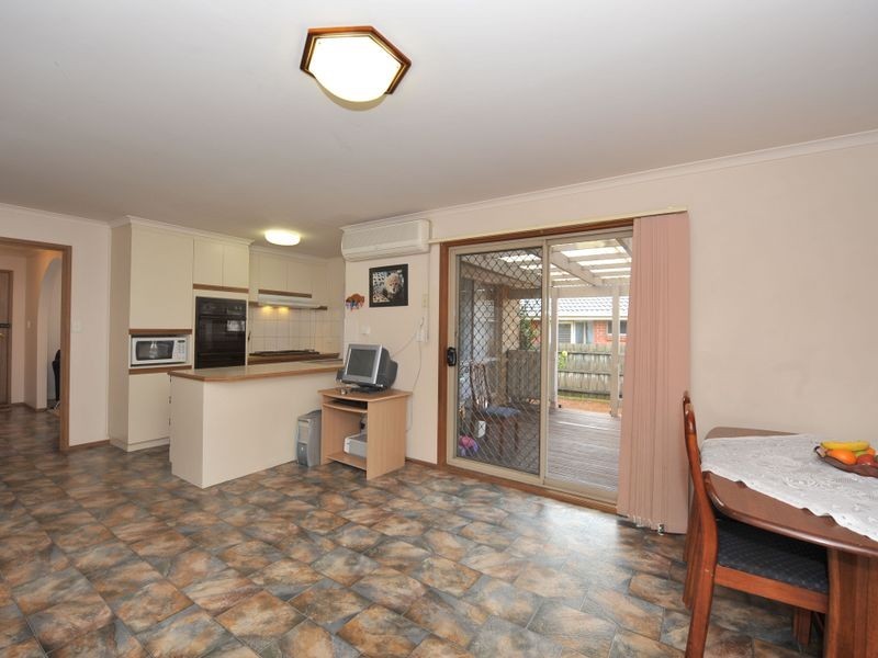 2 Dobson Court, Pakenham VIC 3810