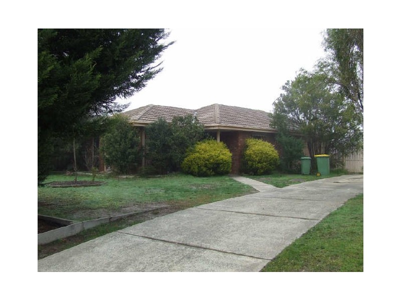 39 Cameron Way, Pakenham VIC 3810