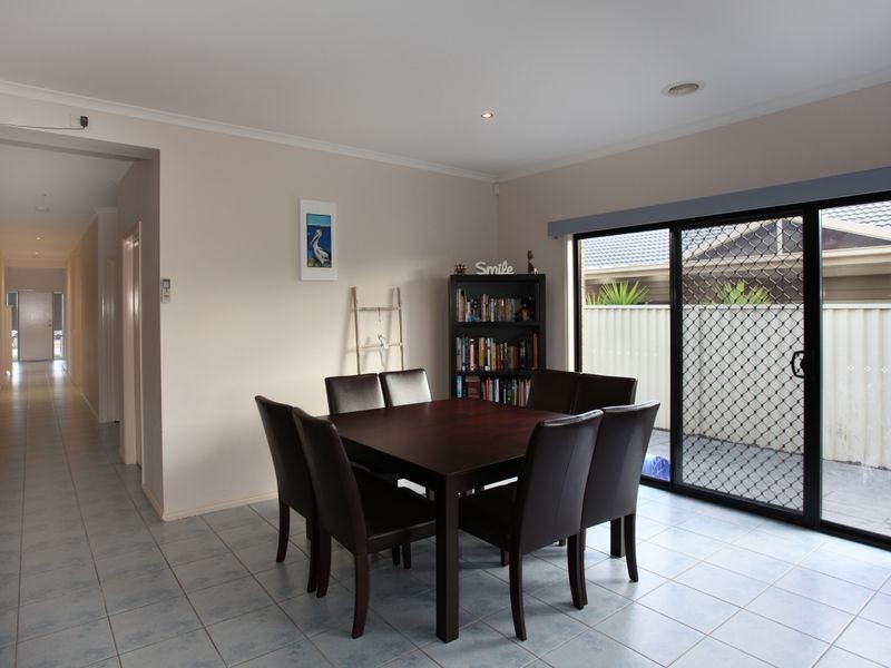 41 The Circuit, Pakenham VIC 3810