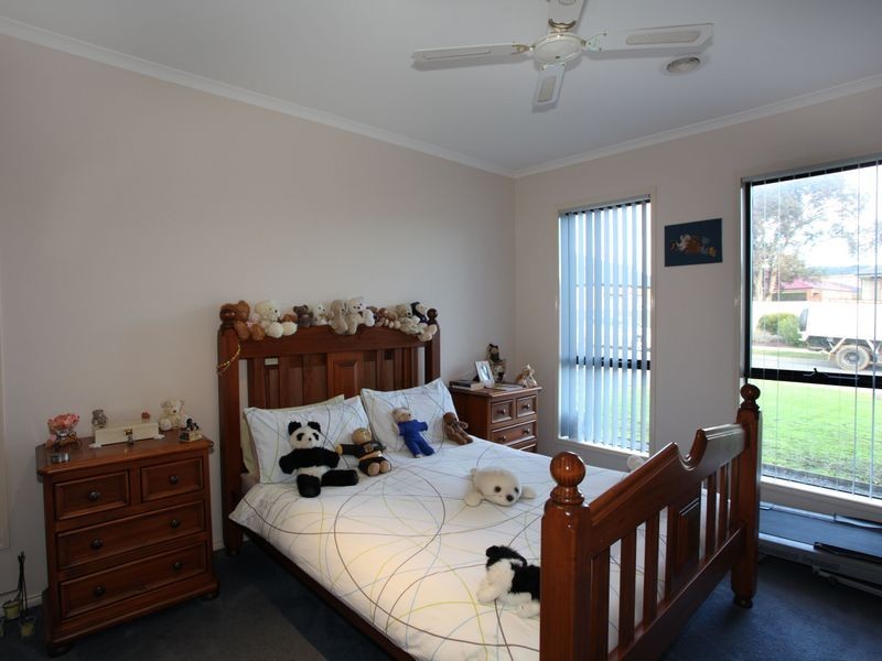 41 The Circuit, Pakenham VIC 3810