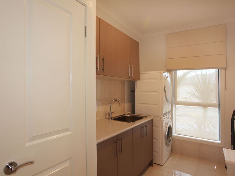 14 Sarton Link, Pakenham VIC 3810