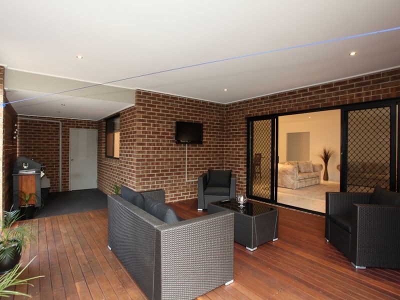 14 Sarton Link, Pakenham VIC 3810