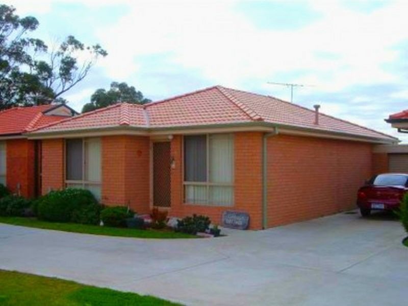10/37 King Street, Pakenham VIC 3810