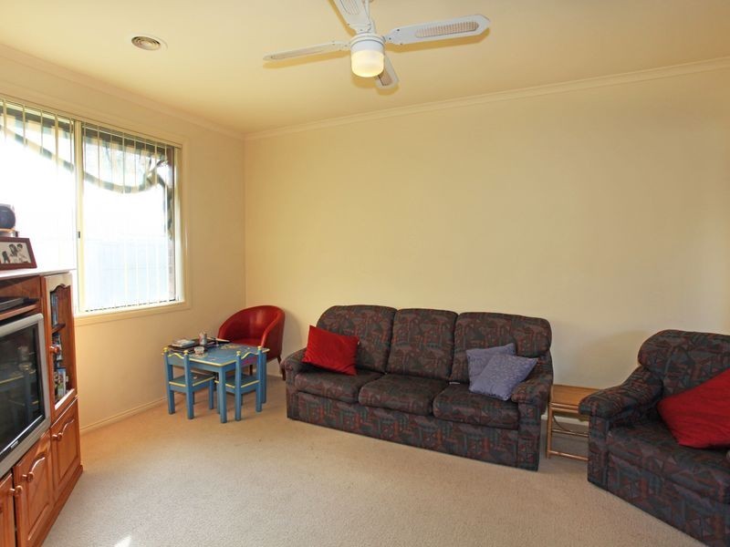 34 Spring Circuit, Pakenham VIC 3810