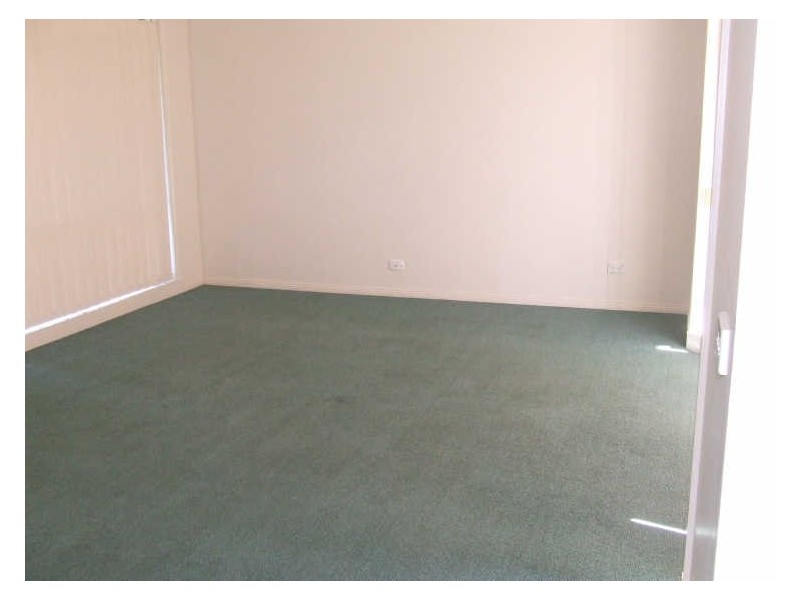 32 Grevillea Place, Pakenham VIC 3810