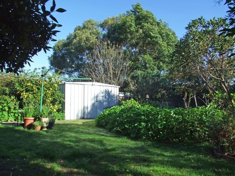 7 Parman Avenue, Pakenham VIC 3810