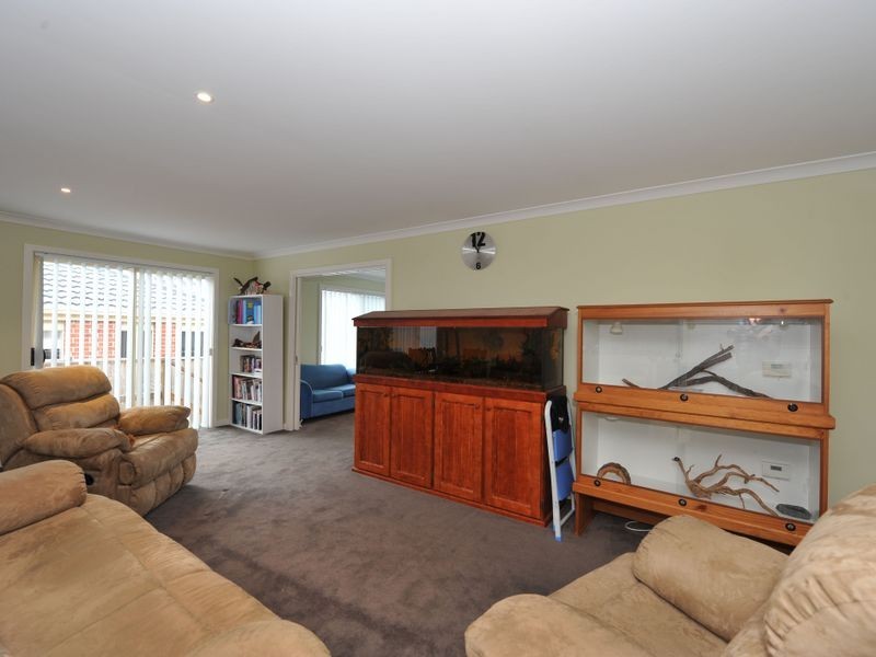32 Tipperary Circuit, Pakenham VIC 3810