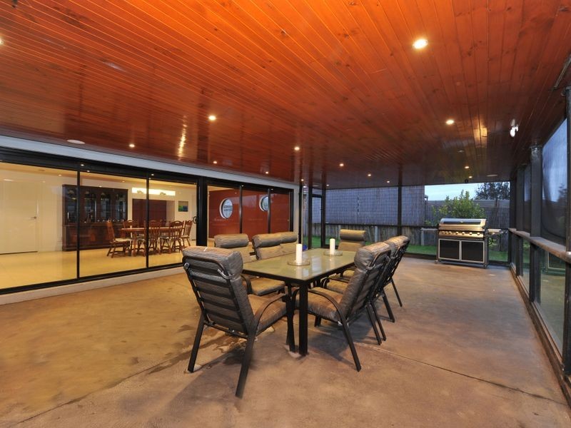 59 Storey Drive, Pakenham VIC 3810