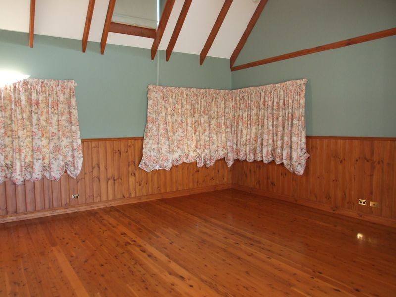 D/140 Toomuc Valley Road, Pakenham VIC 3810