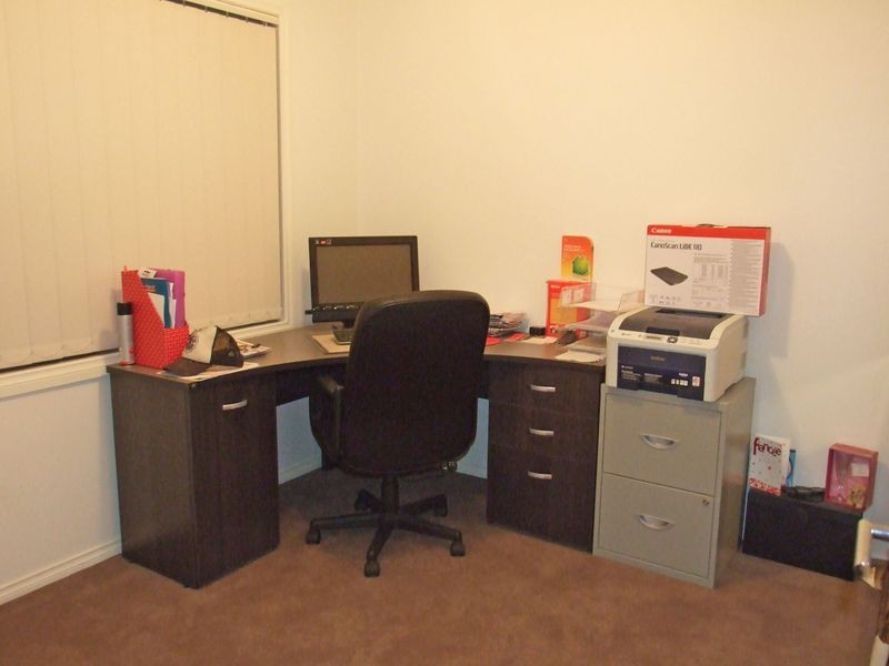 11/40 Army Road, Pakenham VIC 3810