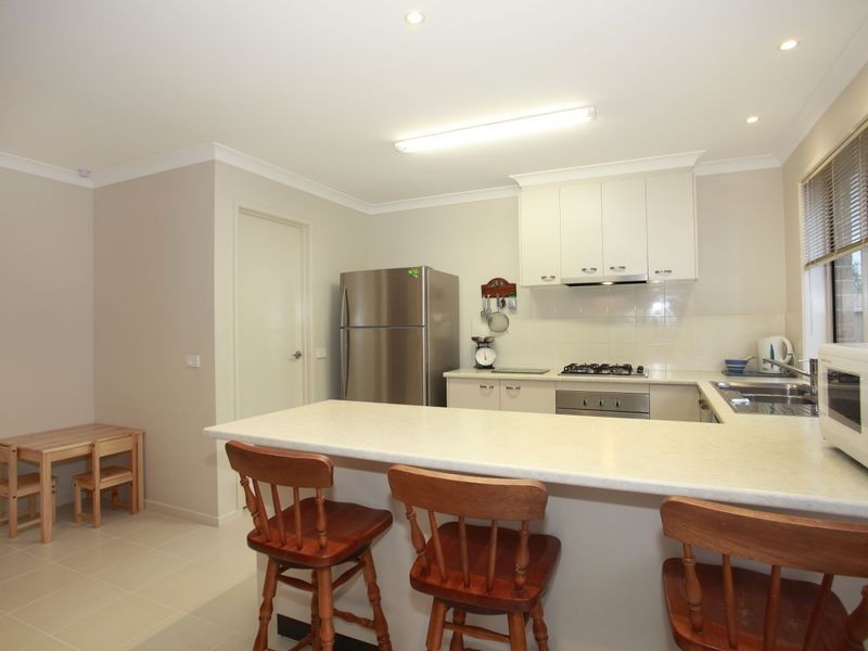 19 Clifford Drive, Pakenham VIC 3810