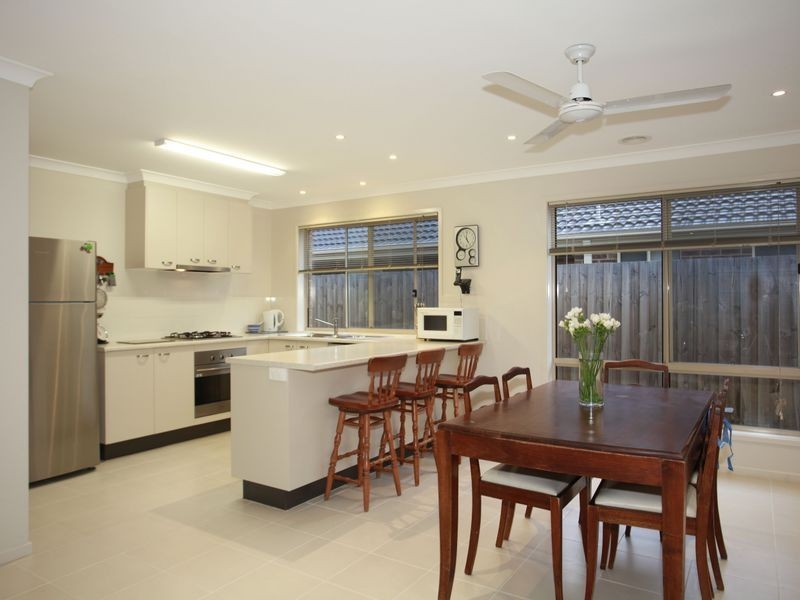 19 Clifford Drive, Pakenham VIC 3810