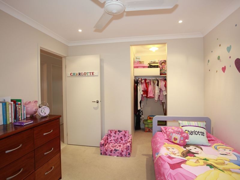 19 Clifford Drive, Pakenham VIC 3810