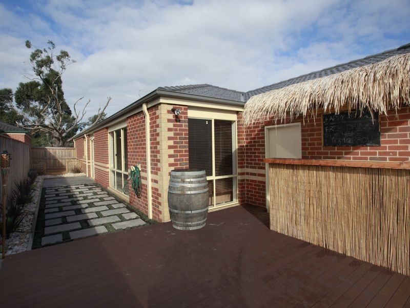 11 Syme Road, Pakenham VIC 3810