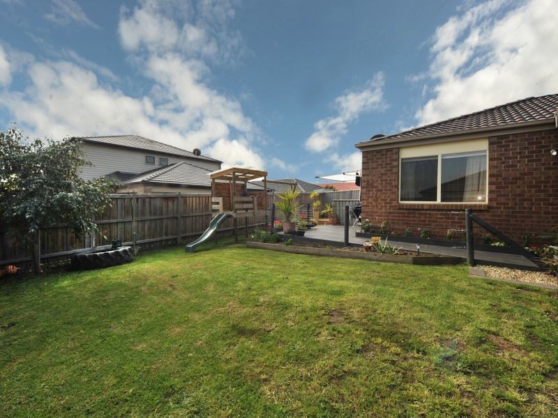 23 Bohemia Crescent, Pakenham VIC 3810