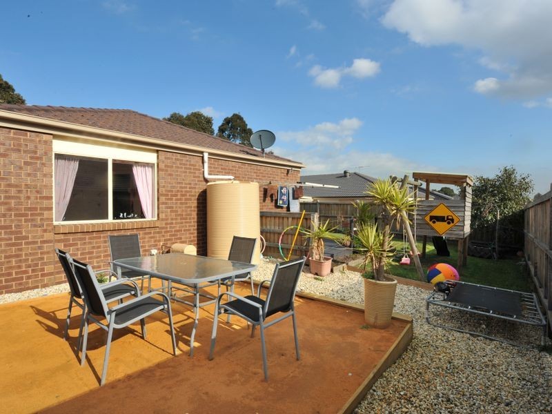 23 Bohemia Crescent, Pakenham VIC 3810