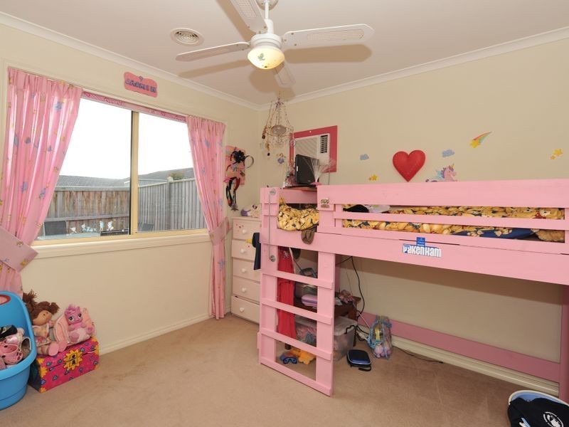 23 Bohemia Crescent, Pakenham VIC 3810