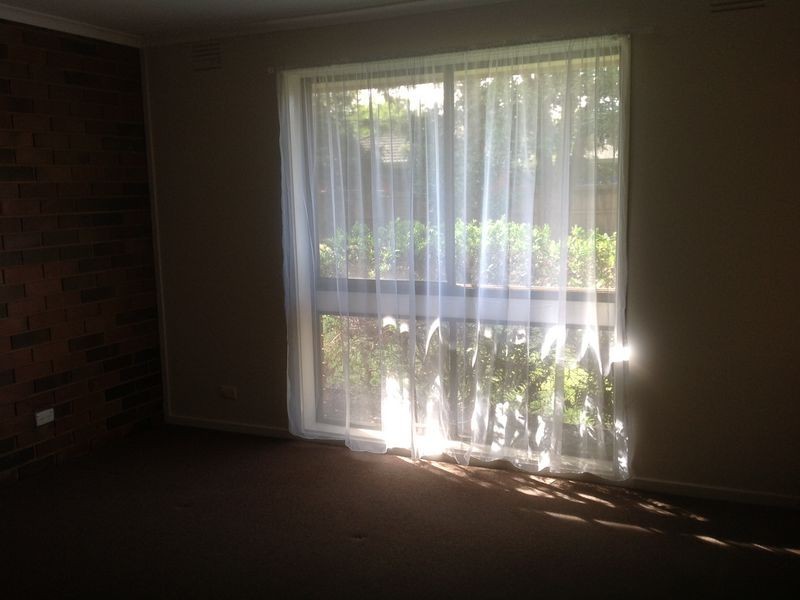 2/7-9 King Street, Pakenham VIC 3810