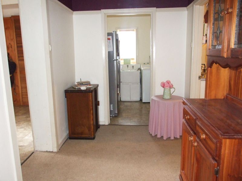 34 Railway Avenue, Tynong VIC 3813