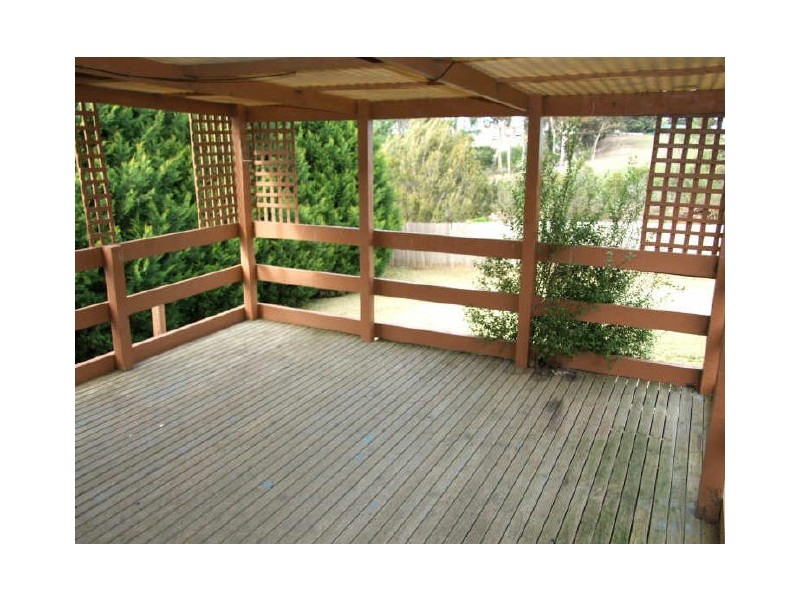 120 Duncan Drive, Pakenham VIC 3810