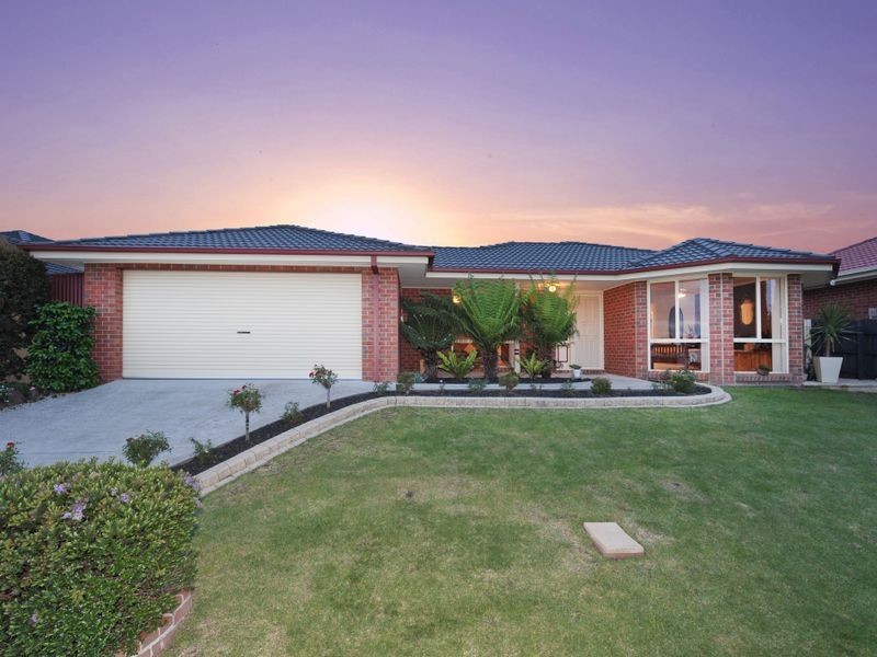 46 Ebony Drive, Pakenham VIC 3810