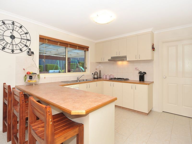 46 Ebony Drive, Pakenham VIC 3810