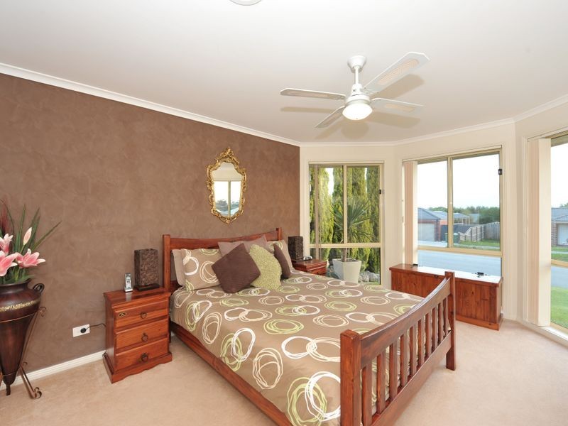 46 Ebony Drive, Pakenham VIC 3810