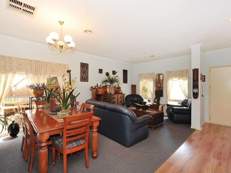 3 Ashwood Grove, Pakenham VIC 3810