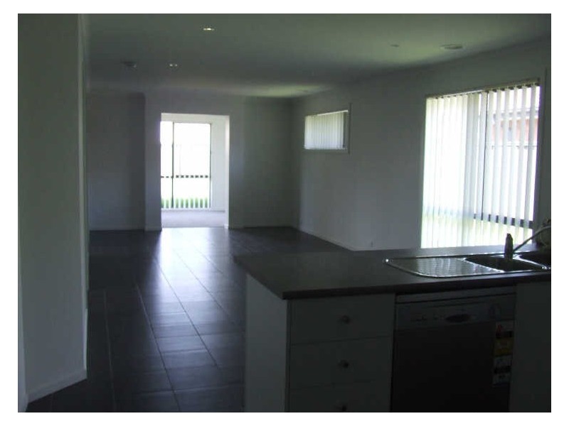 7 Seville Street, Pakenham VIC 3810