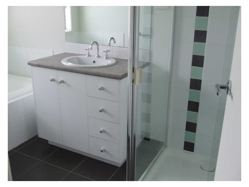 7 Seville Street, Pakenham VIC 3810