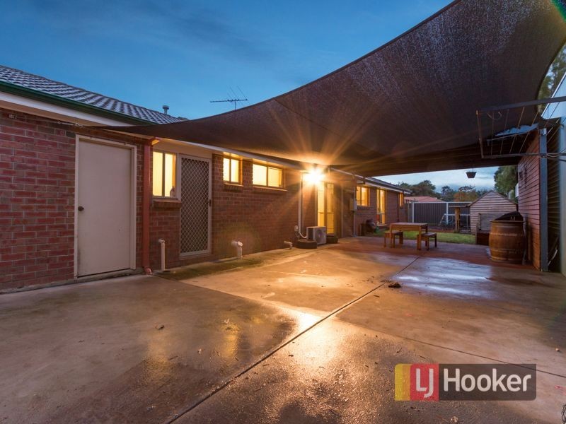 12 Capri Court, Pakenham VIC 3810