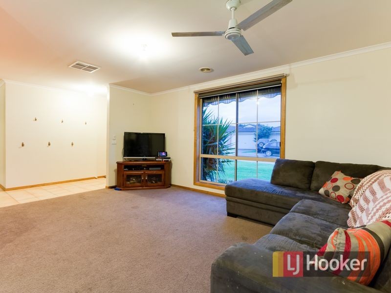 12 Capri Court, Pakenham VIC 3810