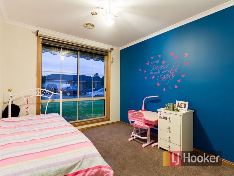 12 Capri Court, Pakenham VIC 3810