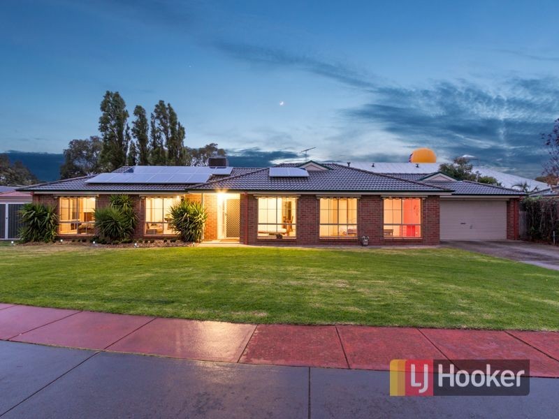 12 Capri Court, Pakenham VIC 3810