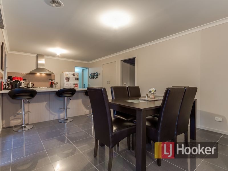 47 Ebony Drive, Pakenham VIC 3810