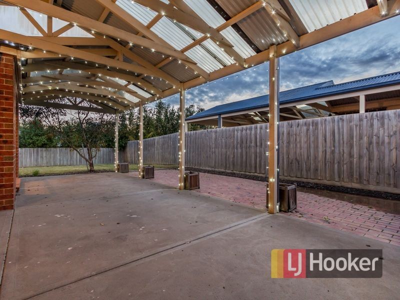 47 Ebony Drive, Pakenham VIC 3810