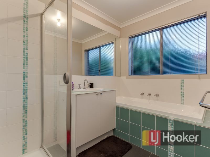 47 Ebony Drive, Pakenham VIC 3810