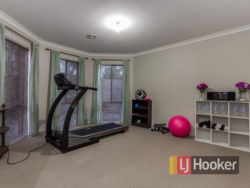 47 Ebony Drive, Pakenham VIC 3810