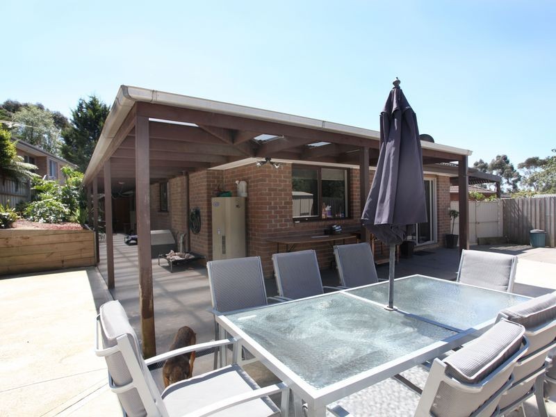 3 Mikkell Court, Pakenham VIC 3810